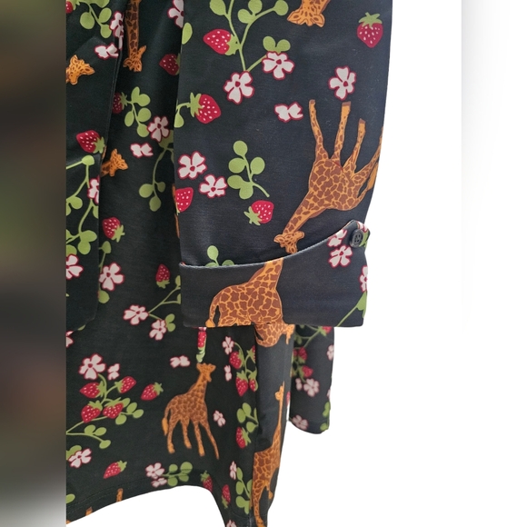 NWT Unique Vintage Green Giraffe & Strawberry Wrap Dress 4x 22-24 - Picture 7 of 7